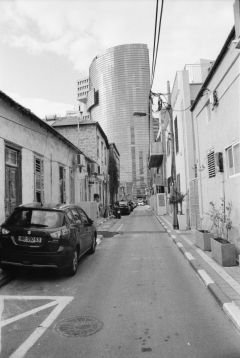  - Cameras: Nikon FE, Nikon F100. Film: Kodak Tri-X 400. Location: Tel Aviv, Israel.
