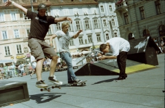Skate!