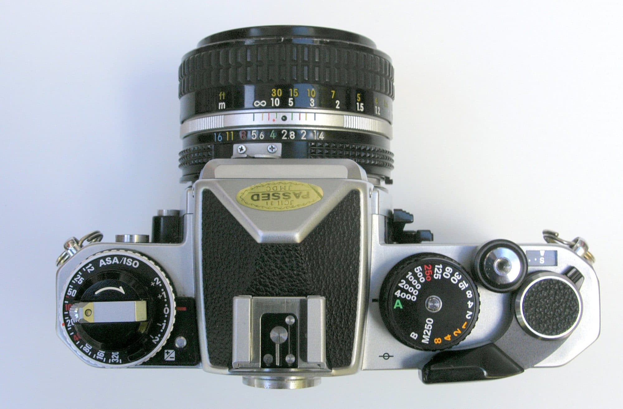 Nikon FE2 フィルムカメラ カメラ 家電・スマホ・カメラ 販売販促 