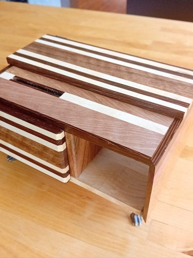 Rasierbox